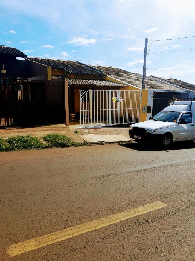 הוילה לונדרינה Casa Amarela מראה חיצוני תמונה
