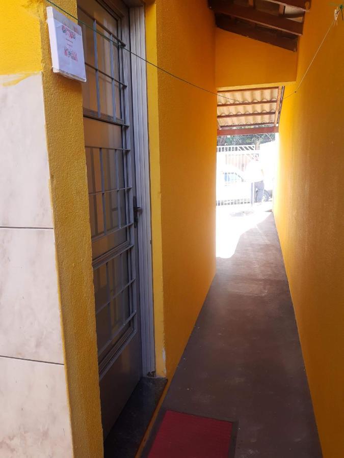 הוילה לונדרינה Casa Amarela מראה חיצוני תמונה